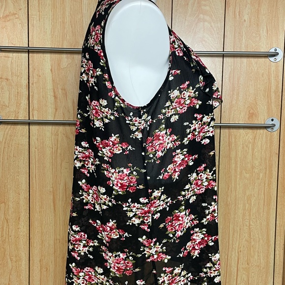 Siren Lily Black Floral Sleeveless Blouse SZ - 3X - Picture 2 of 5